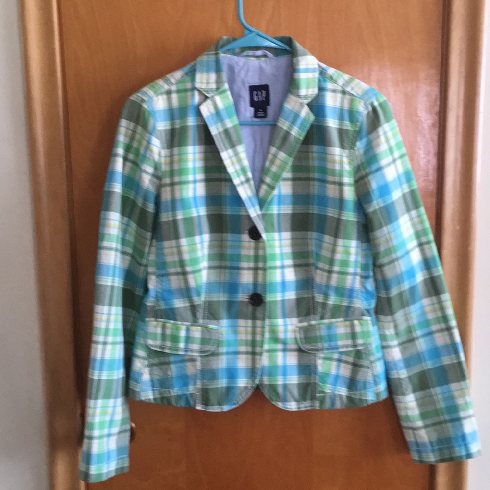 Gap plaid blazer.  Super cute! Size 4